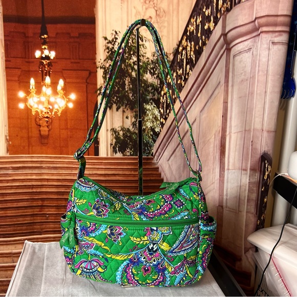 Vera Bradley Vibrant Emerald Paisley Shoulder Crossbody Bag ๐๐๐ - Picture 3 of 17